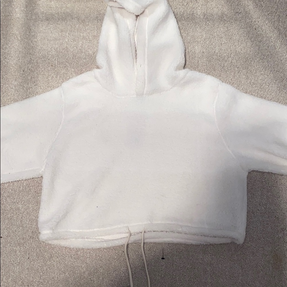 Forever 21 cropped fluffy hoodie